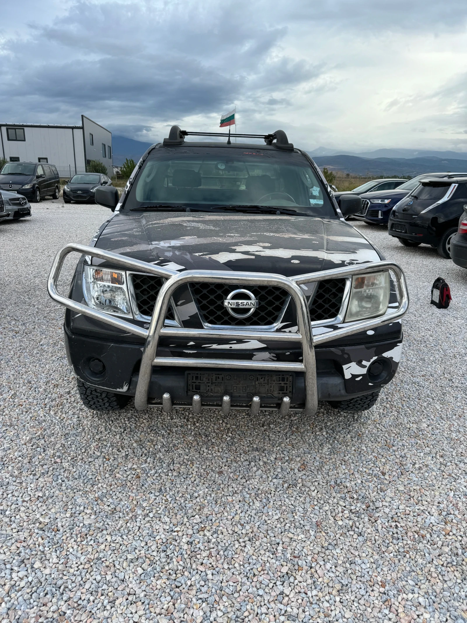 Nissan Navara 2.5DCi - ЗА ЧАСТИ * МОЖЕ И ЦЯЛА*  - изображение 3