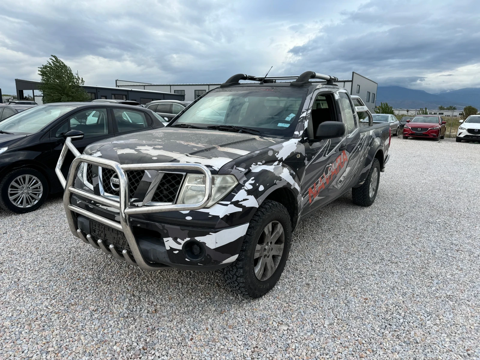 Nissan Navara 2.5DCi - ЗА ЧАСТИ * МОЖЕ И ЦЯЛА*  - изображение 2