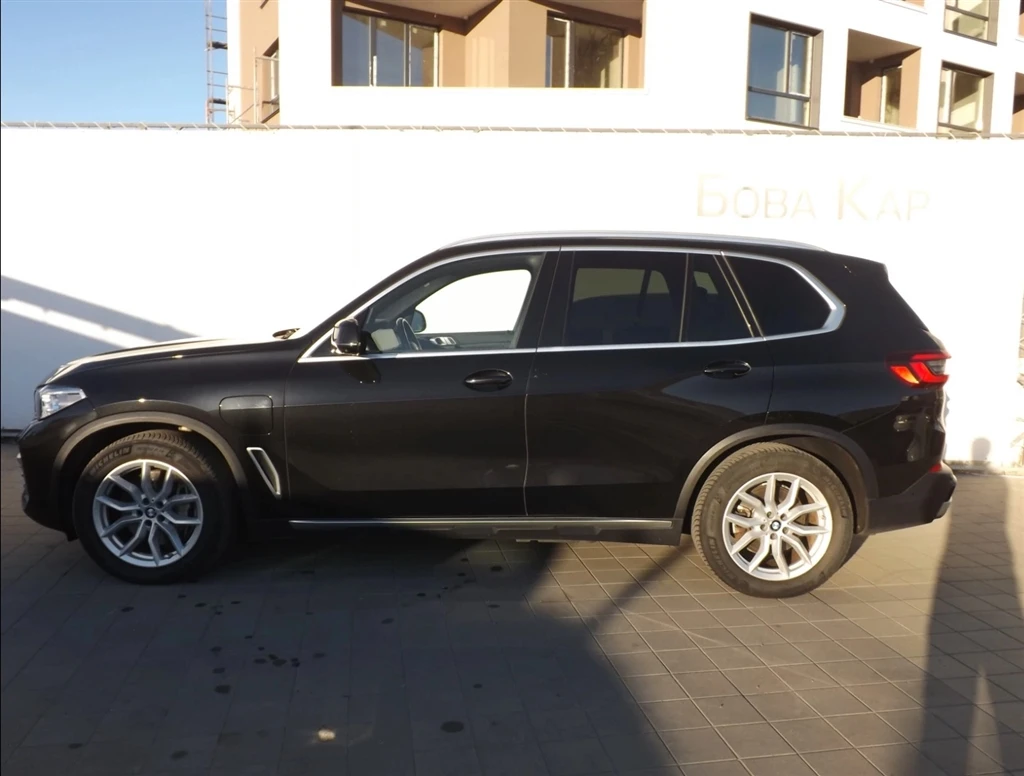 BMW X5 xDrive45e - изображение 3