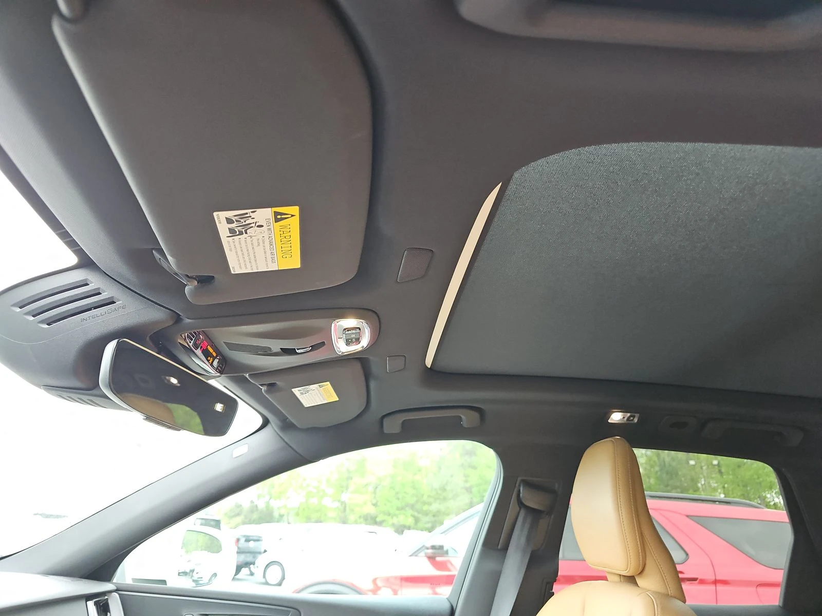 Volvo XC60 T5 Momentum/Adaptive Cruise/Keyless/Lane Departure - изображение 10