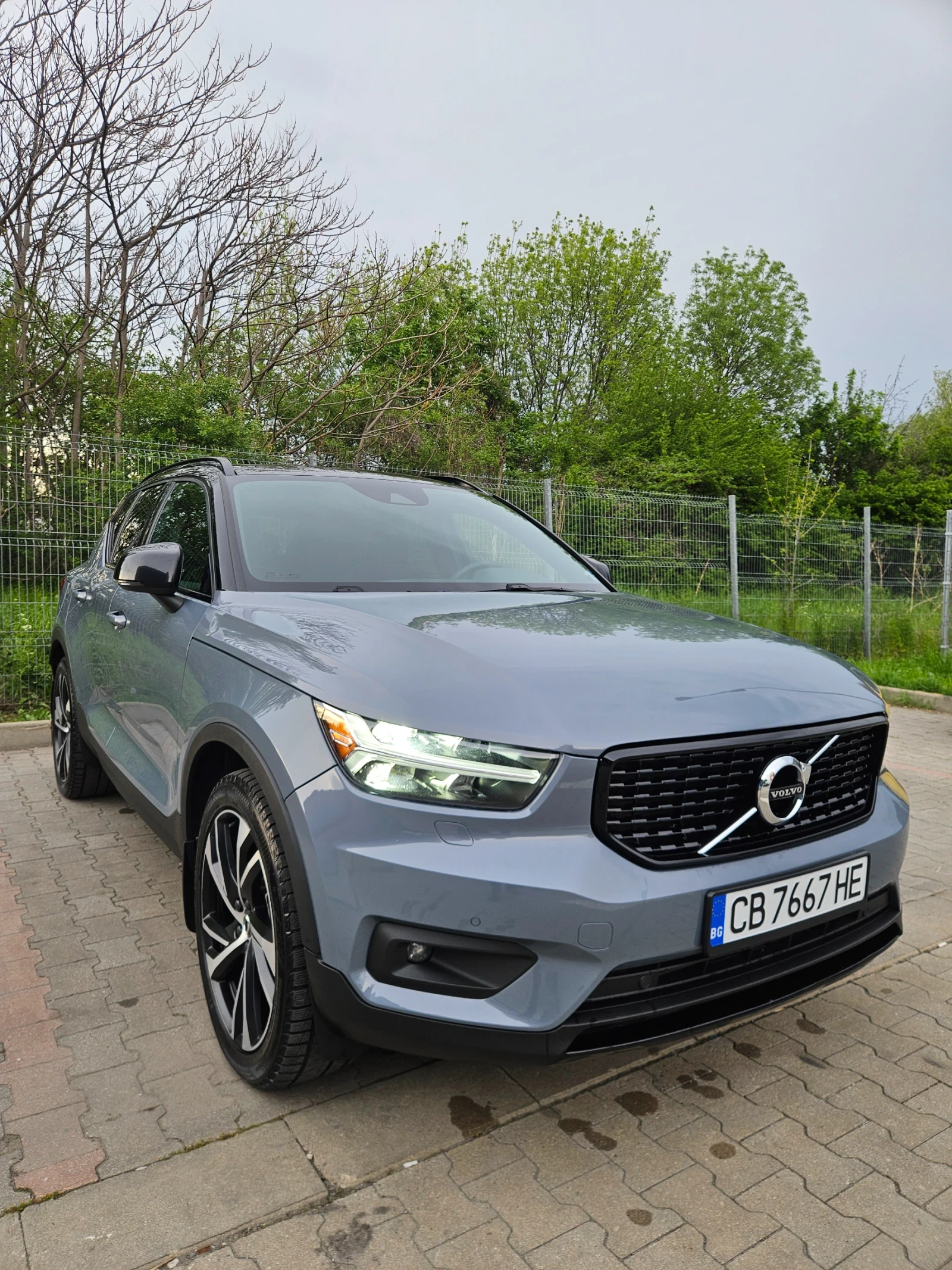 Volvo XC40 2.0 Т5 АWD  - изображение 2