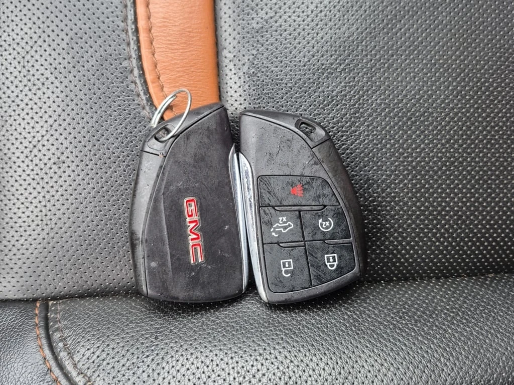 Gmc Sierra * AT4 * CARFAX *    | Mobile.bg   16