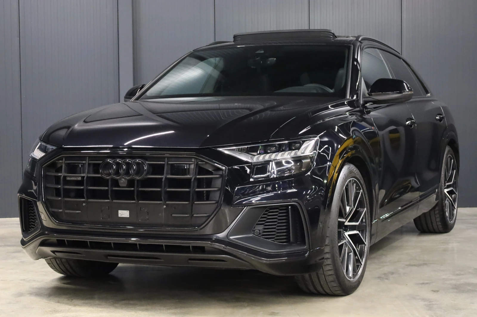 Audi Q8 3XS-LINE* RS* HD MATRIX LIGHTS* PANO* 360* , снимка 5 - Автомобили и джипове - 53054604