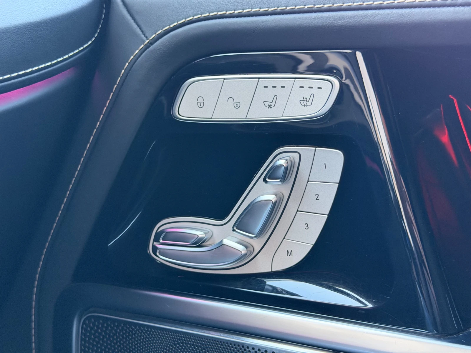 Mercedes-Benz G 400 AMG LINE / STRONGER THEN TIME, снимка 14 - Автомобили и джипове - 53802840