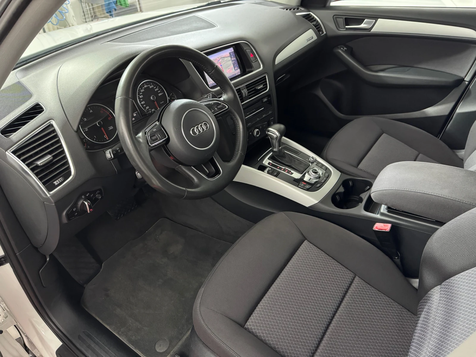 Audi Q5 2.0 TDI 190 h.p. - QUATTRO/ S-TRONIC ADVANCED PLUS, снимка 10 - Автомобили и джипове - 54079039