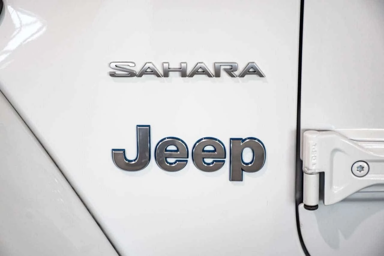 Jeep Wrangler * Unlimited Sahara 4XE * CARFAX * ���� �� �� | Mobile.bg � ����������� 5