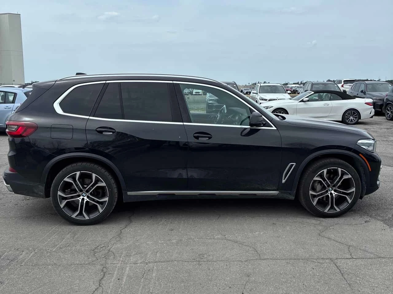 BMW X5 * xDrive40i * ГЛАВНО ПРЕДСТАВИТЕЛСТВО НА BMW, снимка 4 - Автомобили и джипове - 54813591