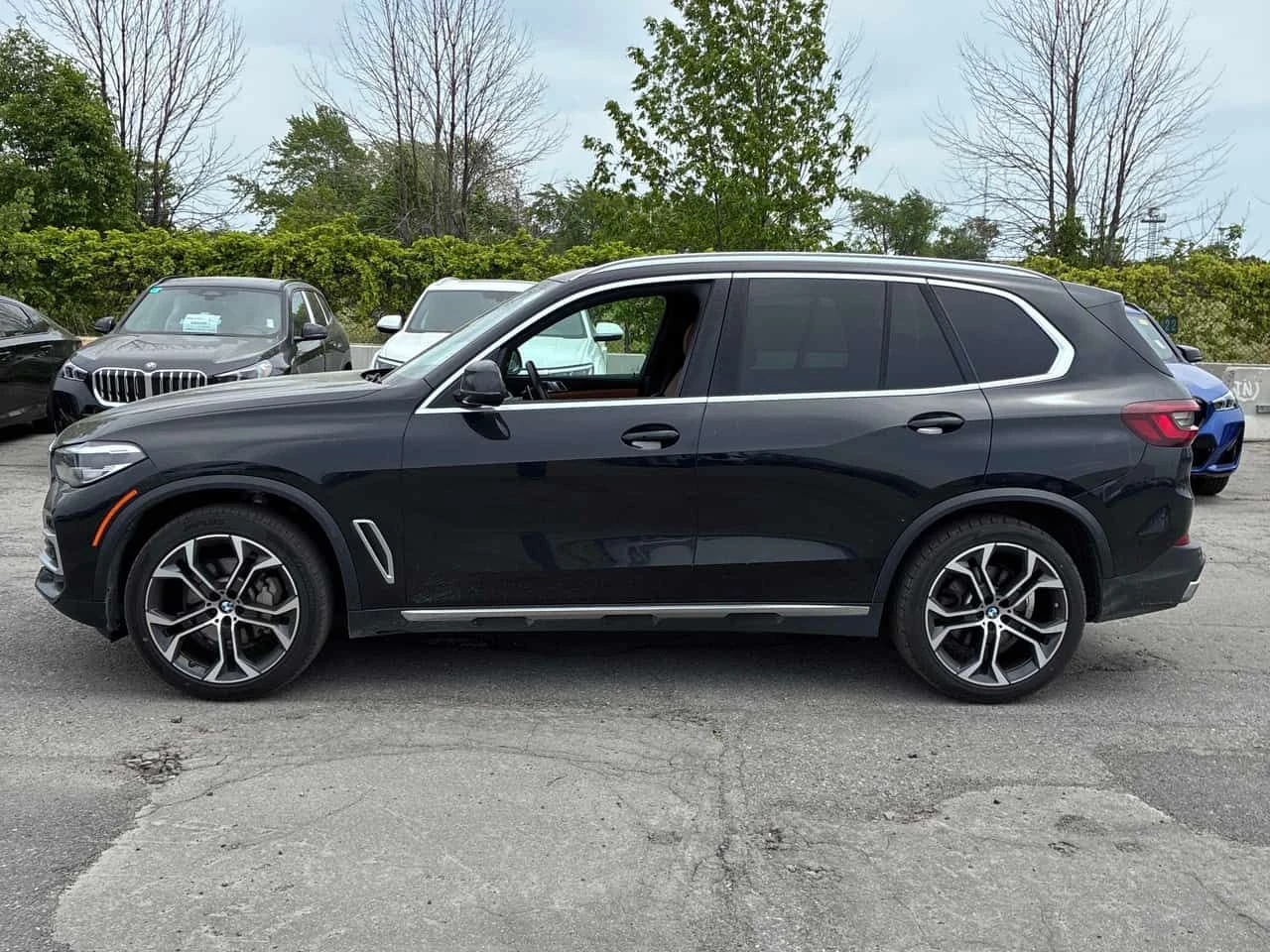 BMW X5 * xDrive40i * ГЛАВНО ПРЕДСТАВИТЕЛСТВО НА BMW, снимка 3 - Автомобили и джипове - 54813591