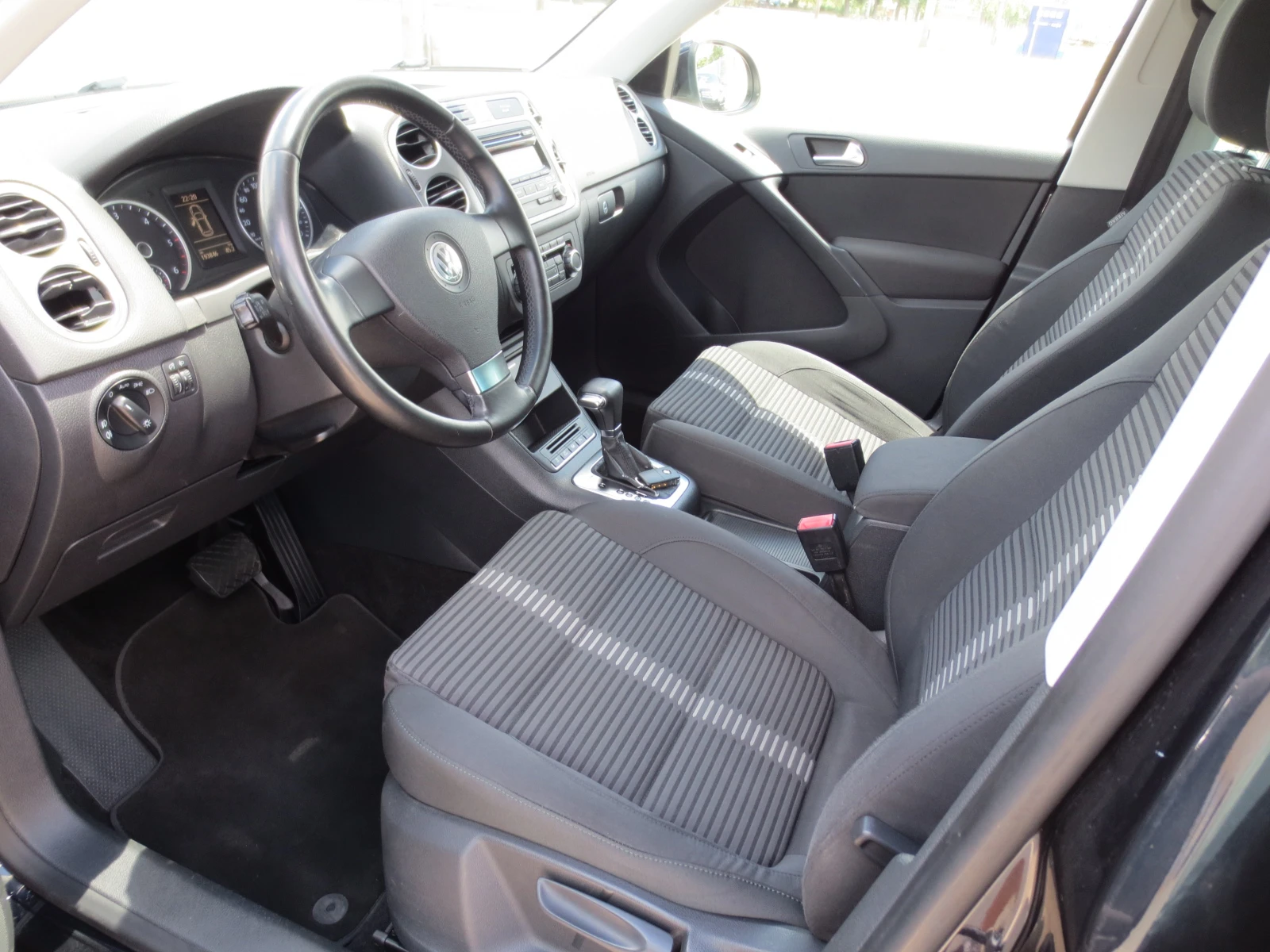 VW Tiguan 2.0 TDI * DsG*  | Mobile.bg � ����������� 9