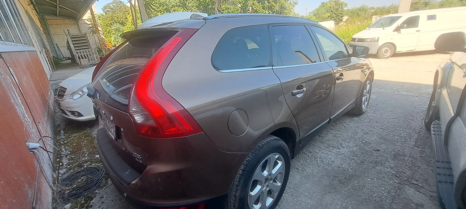 Volvo XC60 2.4 TDI, снимка 5 - Автомобили и джипове - 55569599