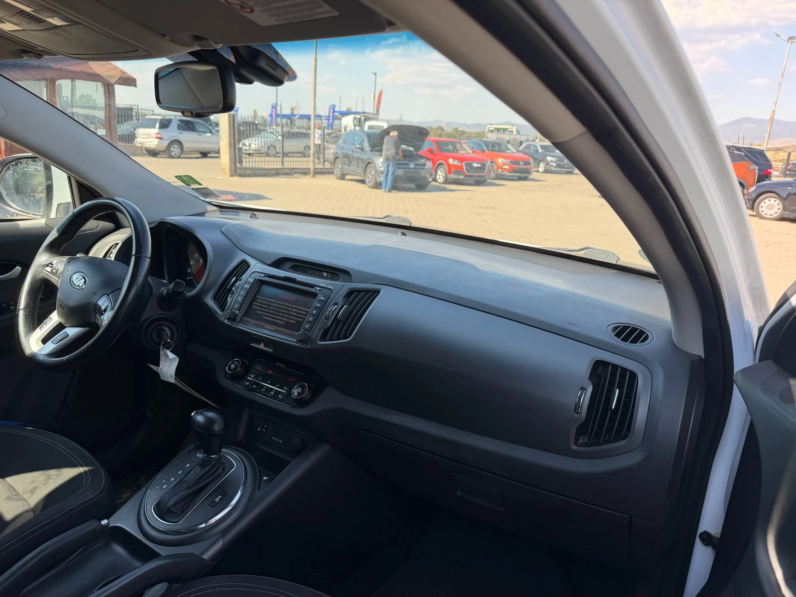 Kia Sportage 2.0CRDI 4WD AVTOMAT/NAVI EURO 5, снимка 10 - Автомобили и джипове - 56165442