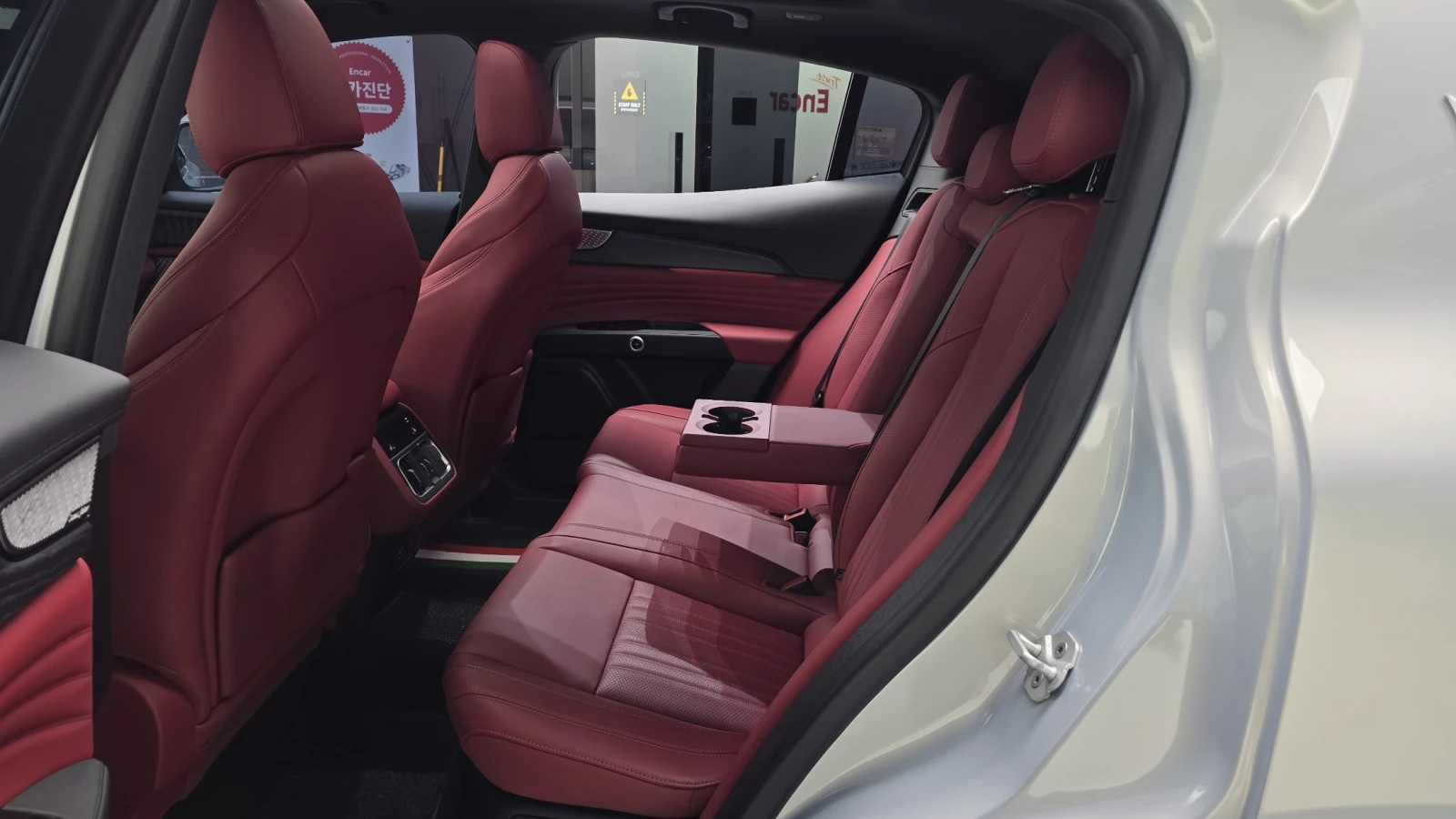 Maserati Grecale 2.0 HUD ��. �������� 360 ������ ����* encareu.com | Mobile.bg � ����������� 12