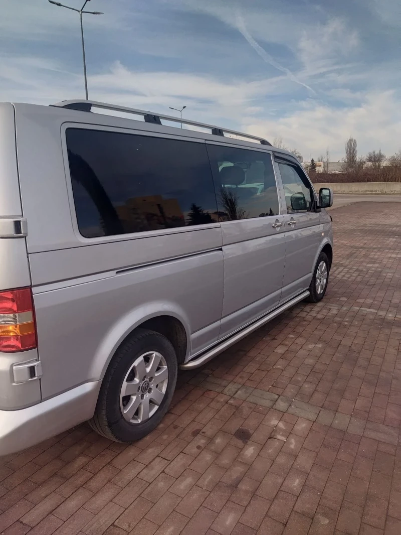 VW T5 Товаропътнически, снимка 12 - Бусове и автобуси - 52899138