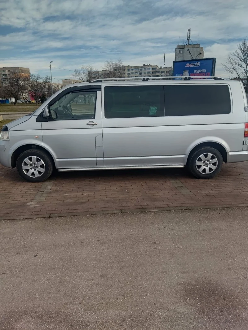 VW T5 Товаропътнически, снимка 6 - Бусове и автобуси - 52899138