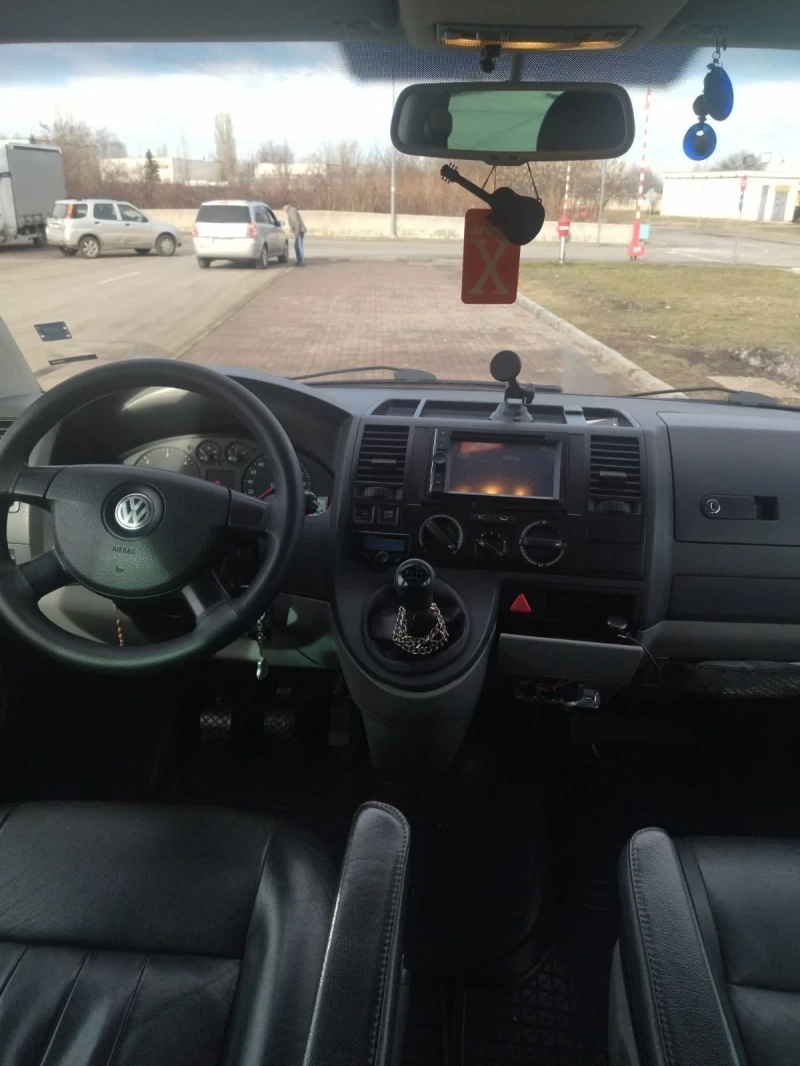 VW T5 Товаропътнически, снимка 5 - Бусове и автобуси - 52899138
