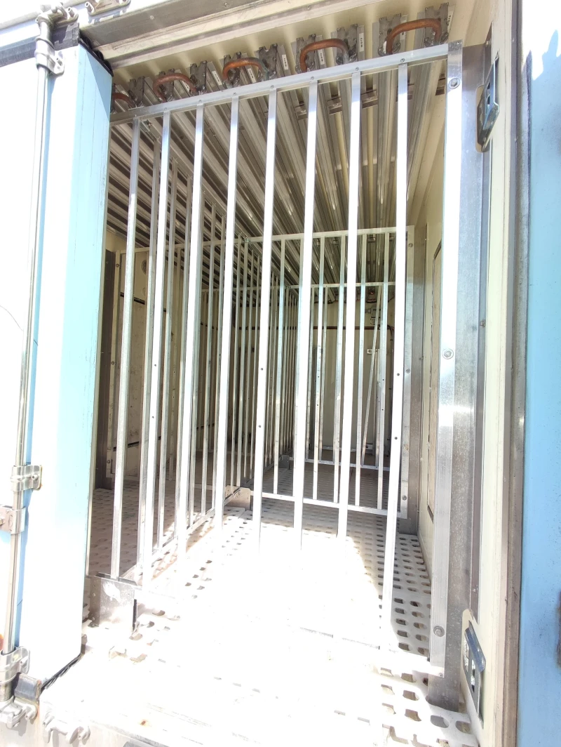 Mercedes-Benz Sprinter фризер, снимка 8 - Бусове и автобуси - 53597040