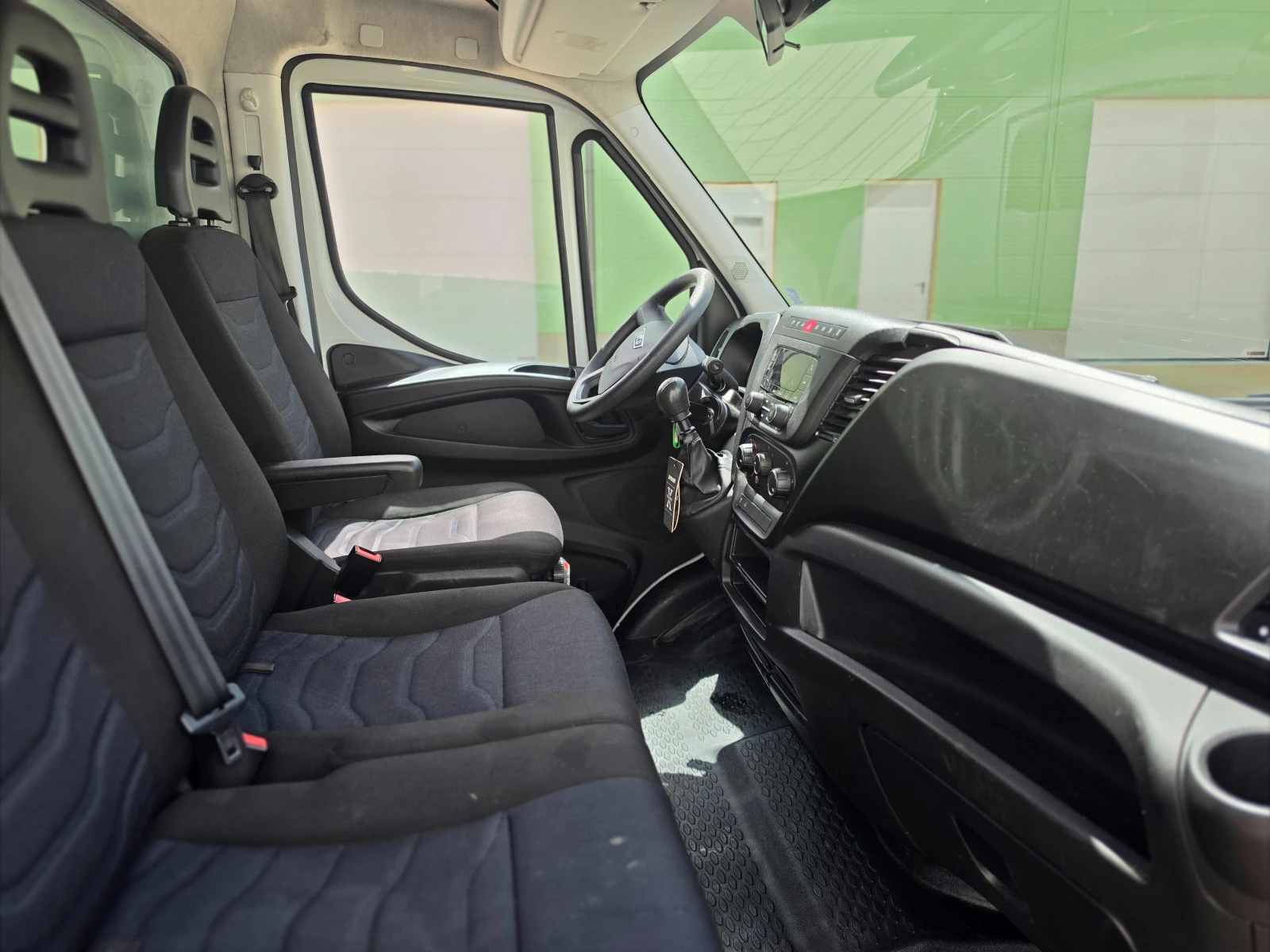Iveco 35s15, снимка 6 - Бусове и автобуси - 54218244