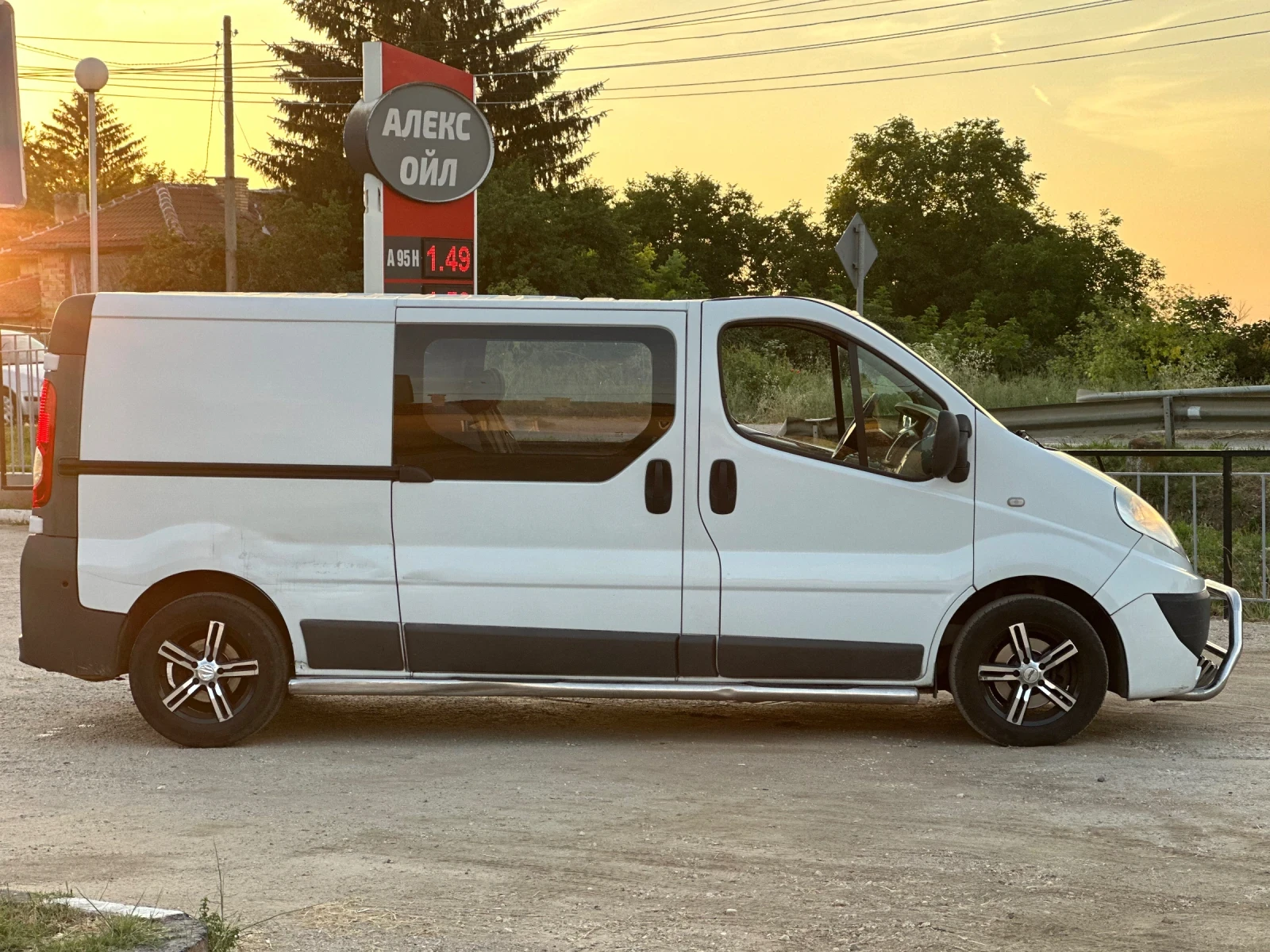 Renault Trafic 2.0 90, снимка 4 - Бусове и автобуси - 55143010
