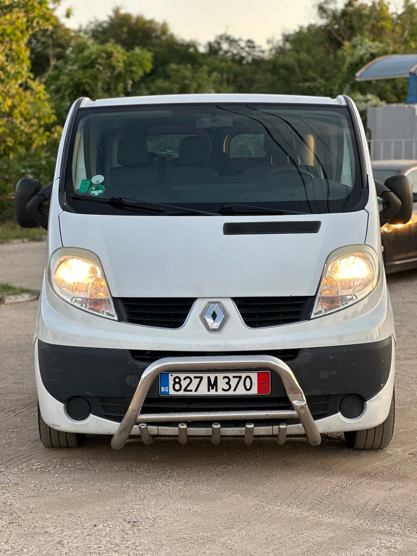 Renault Trafic 2.0 90, снимка 2 - Бусове и автобуси - 55143010