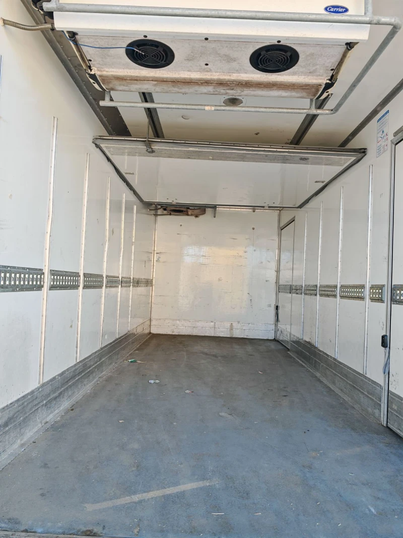 Iveco Eurocargo 100E18, снимка 2 - Камиони - 52225491