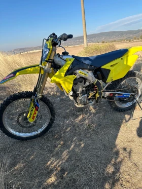 ����� �� �������� �� Suzuki Rmz