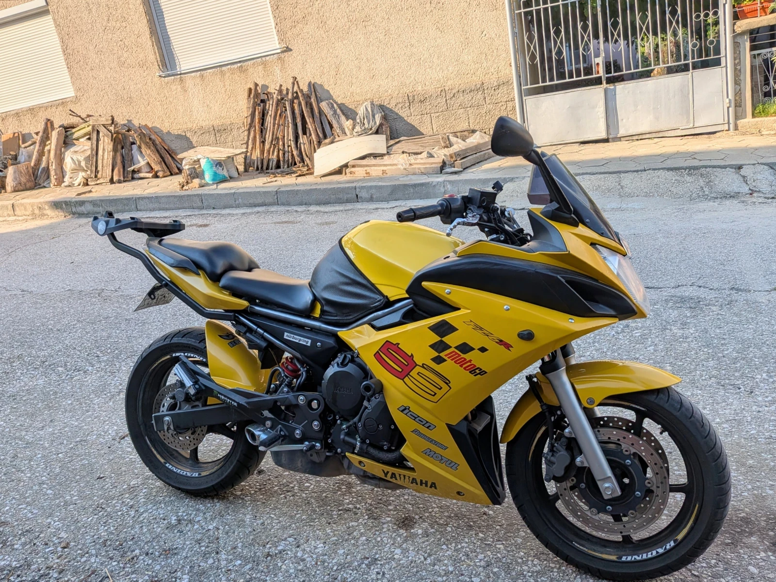 Yamaha XJ6