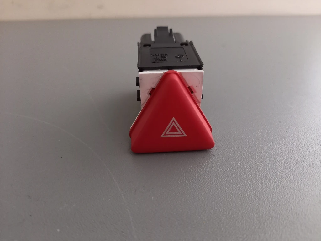 ����� �������� ���������� ���� 1.6FSI | Mobile.bg � ����������� 1