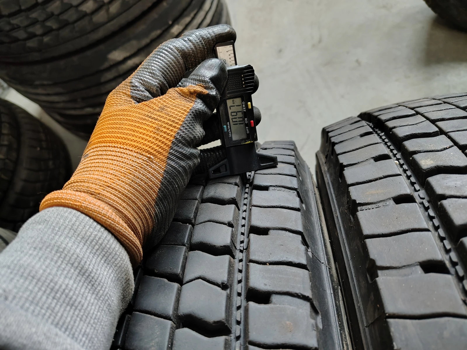  215/75R17.5 | Mobile.bg   3