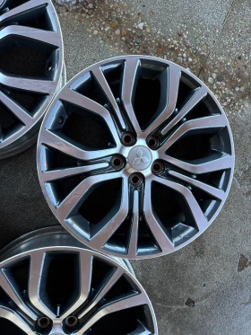 Джанти за Mitsubishi Outlander, снимка 5 - Гуми и джанти - 53230503