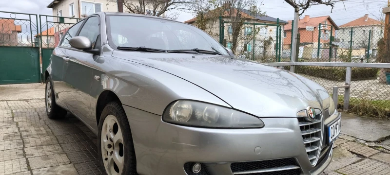 Alfa Romeo 147, снимка 4 - Автомобили и джипове - 48179621