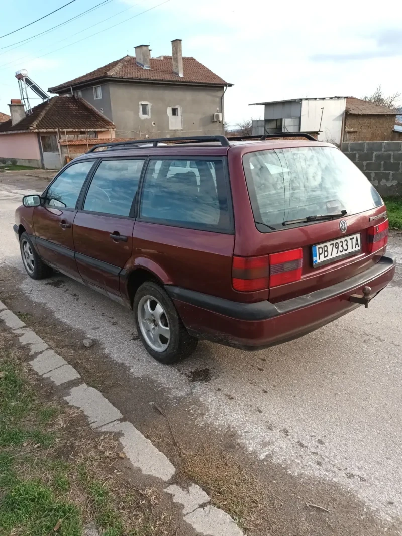 VW Passat 1.9 тди 90 кс. КЛИМАТРОНИК , снимка 4 - Автомобили и джипове - 48332665