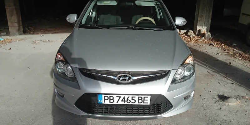 Hyundai I30 Комби , снимка 1 - Автомобили и джипове - 49230591