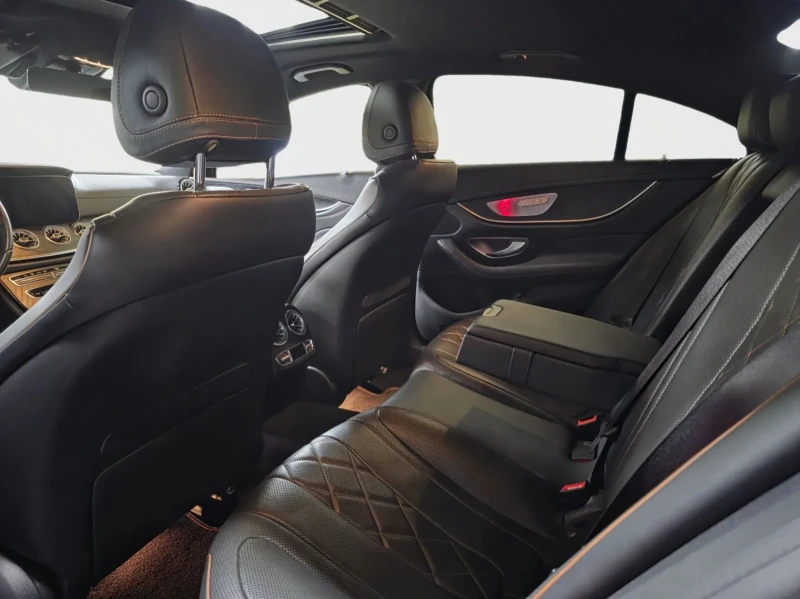 Mercedes-Benz CLS 400 ОЧАКВАН ВНОС Mercedes CLS400d AMG EDITION 1Designo, снимка 10 - Автомобили и джипове - 52020864