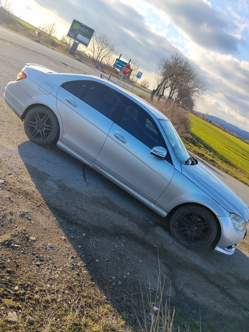 Mercedes-Benz C 200 W204 2.2 cdi om646, снимка 4 - Автомобили и джипове - 53133388