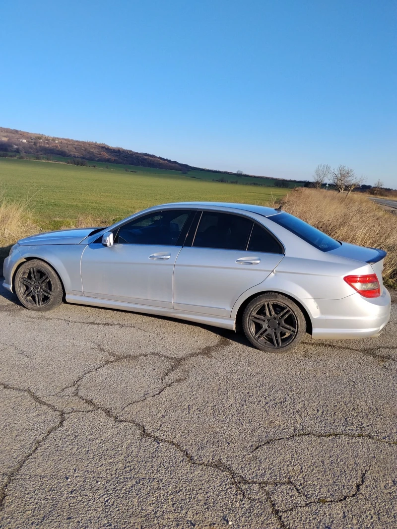 Mercedes-Benz C 200 W204 2.2 cdi om646, снимка 3 - Автомобили и джипове - 53133388