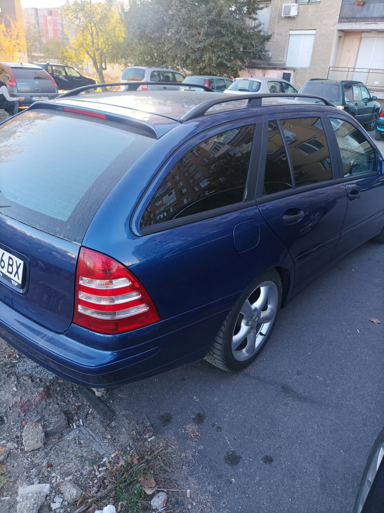 Mercedes-Benz C 220 2.2д - изображение 4