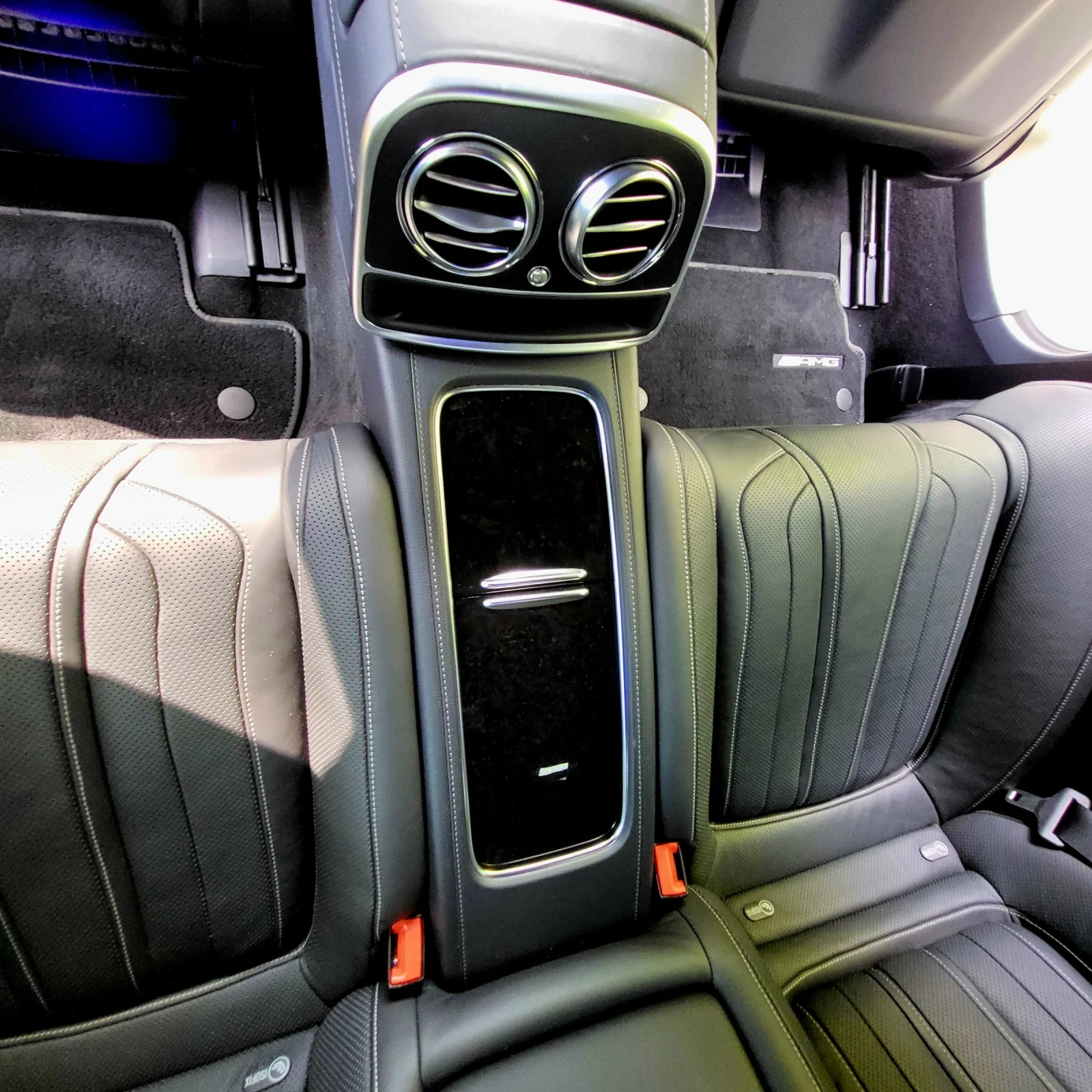 Mercedes-Benz S 63 AMG | Mobile.bg — изображение 12