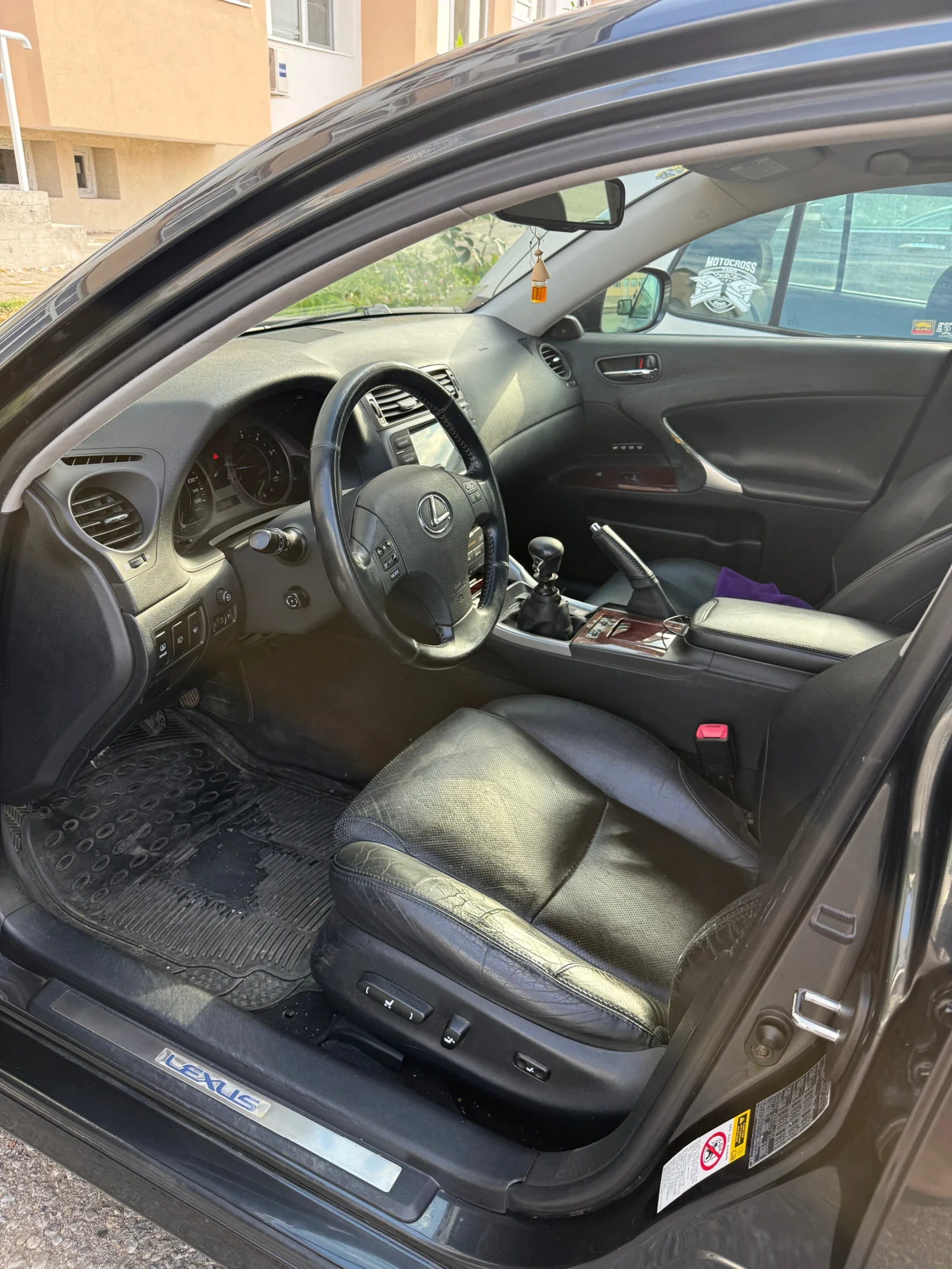 Lexus IS 220d | Mobile.bg   13