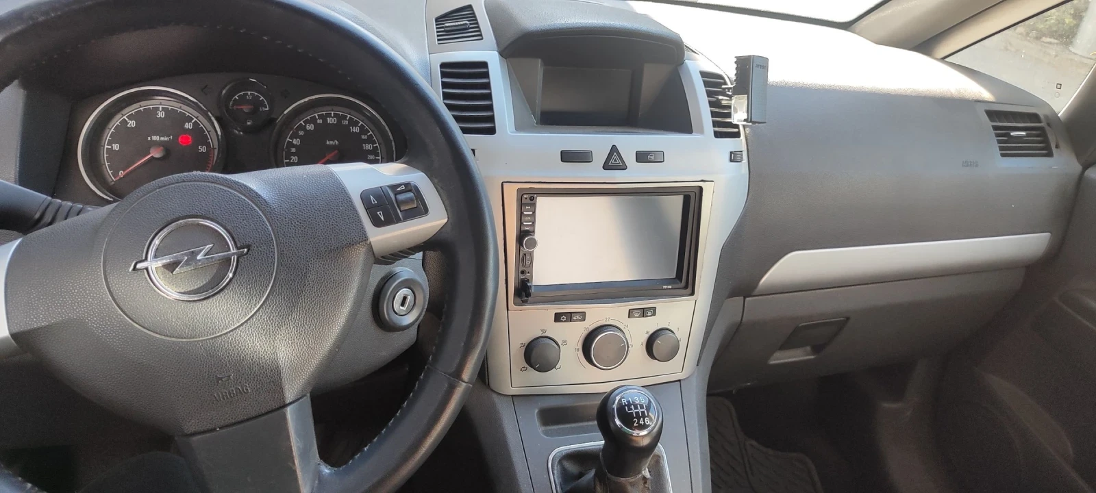 Opel Zafira  - изображение 3