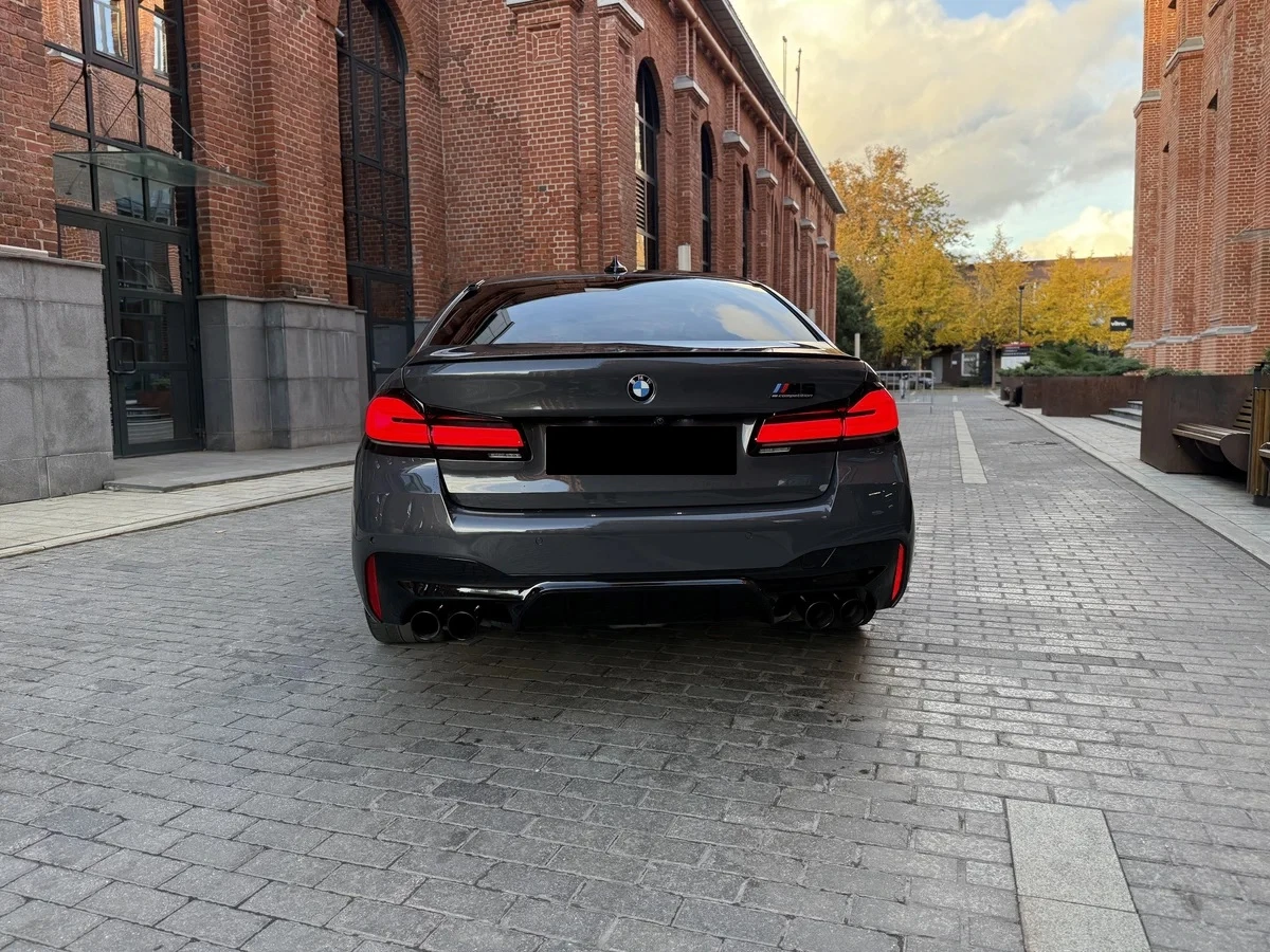 BMW M5 Competition LCI B/W, Massage, Carbon Ceramic, TV - изображение 2