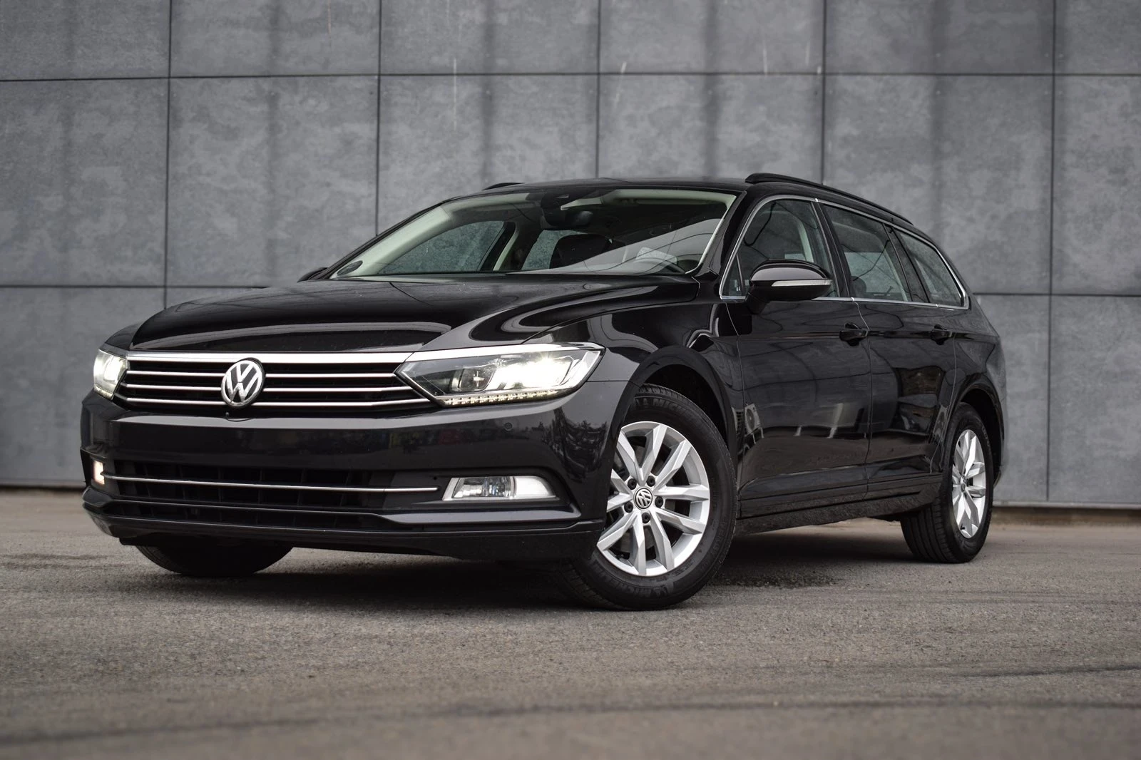 VW Passat Volkswagen Passat B8 - изображение 5