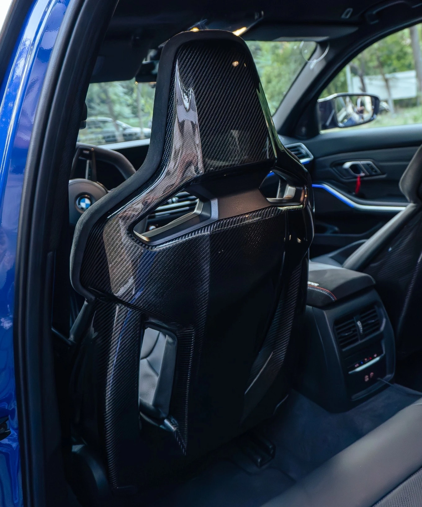 BMW M3 Competition xDrive - изображение 8