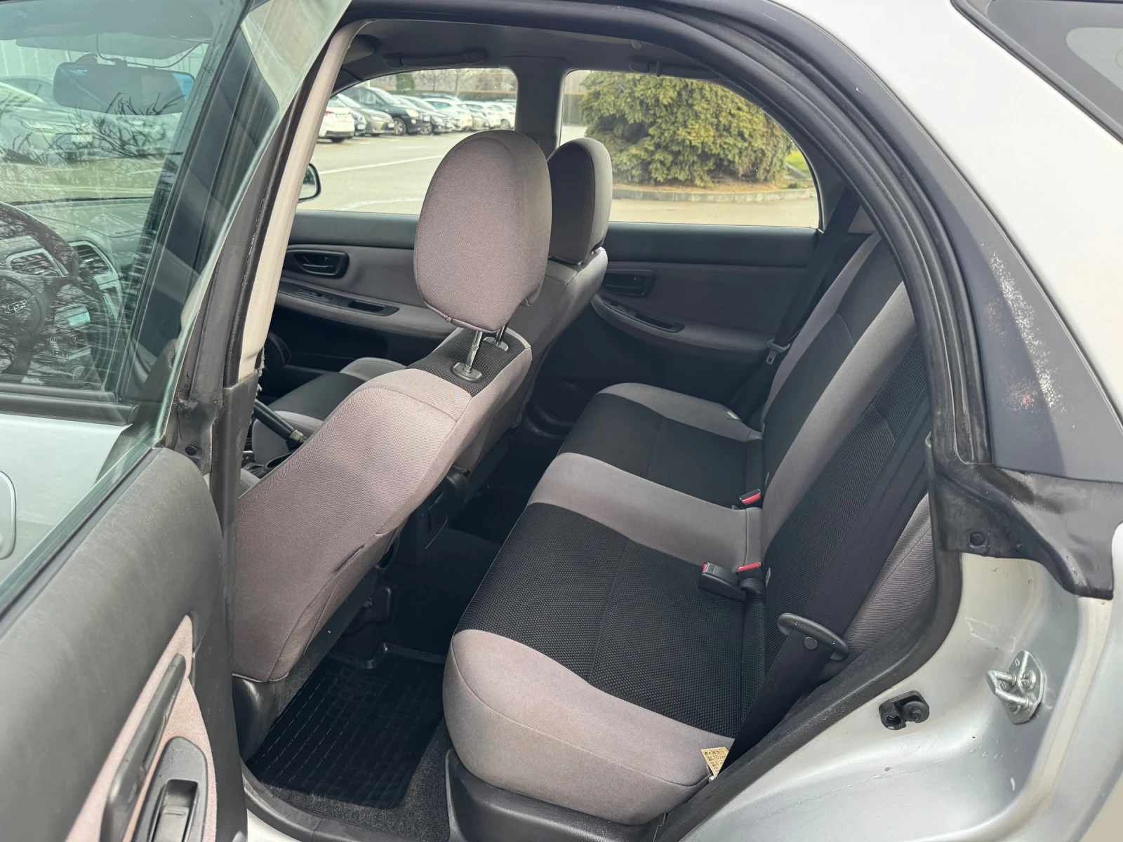 Subaru Impreza 2.0 - изображение 9