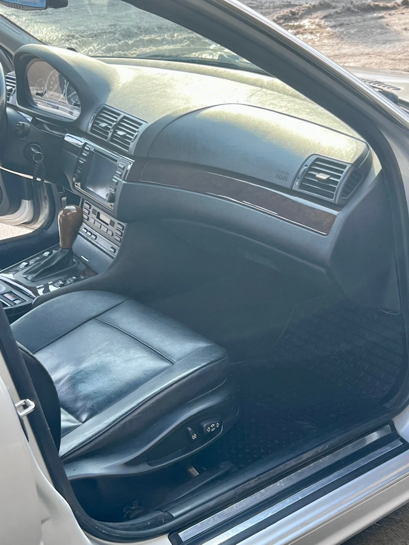 BMW 330 XI | Mobile.bg � ����������� 11