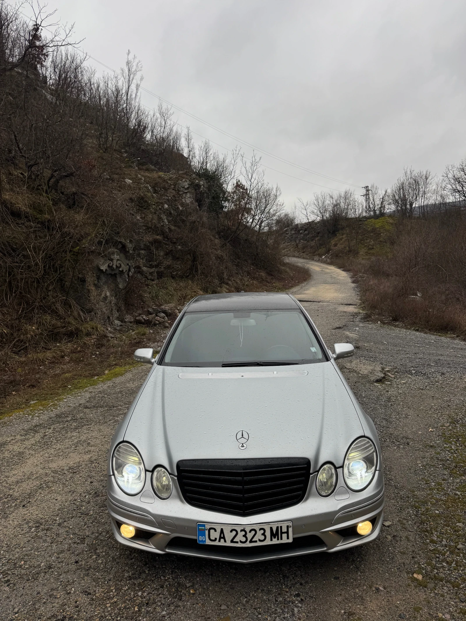 Mercedes-Benz E 320  - изображение 2