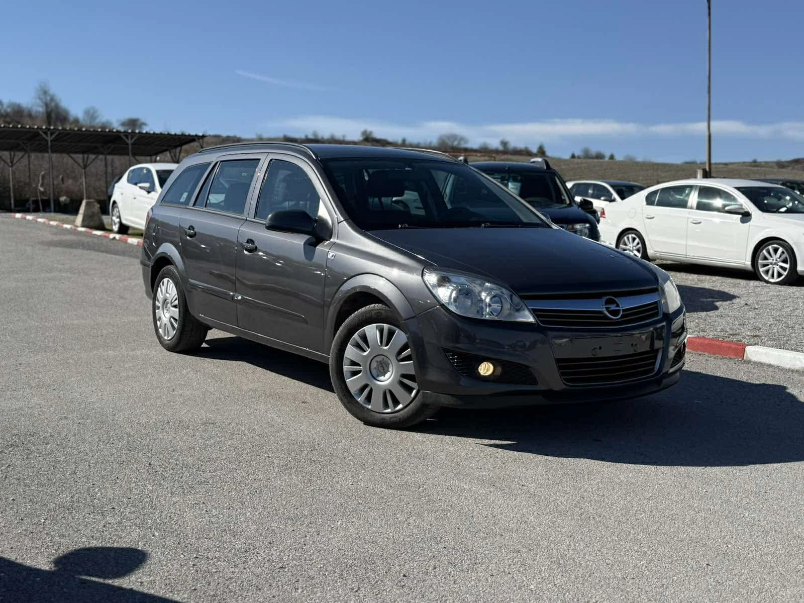 Opel Astra, снимка 2 - Автомобили и джипове - 53715649