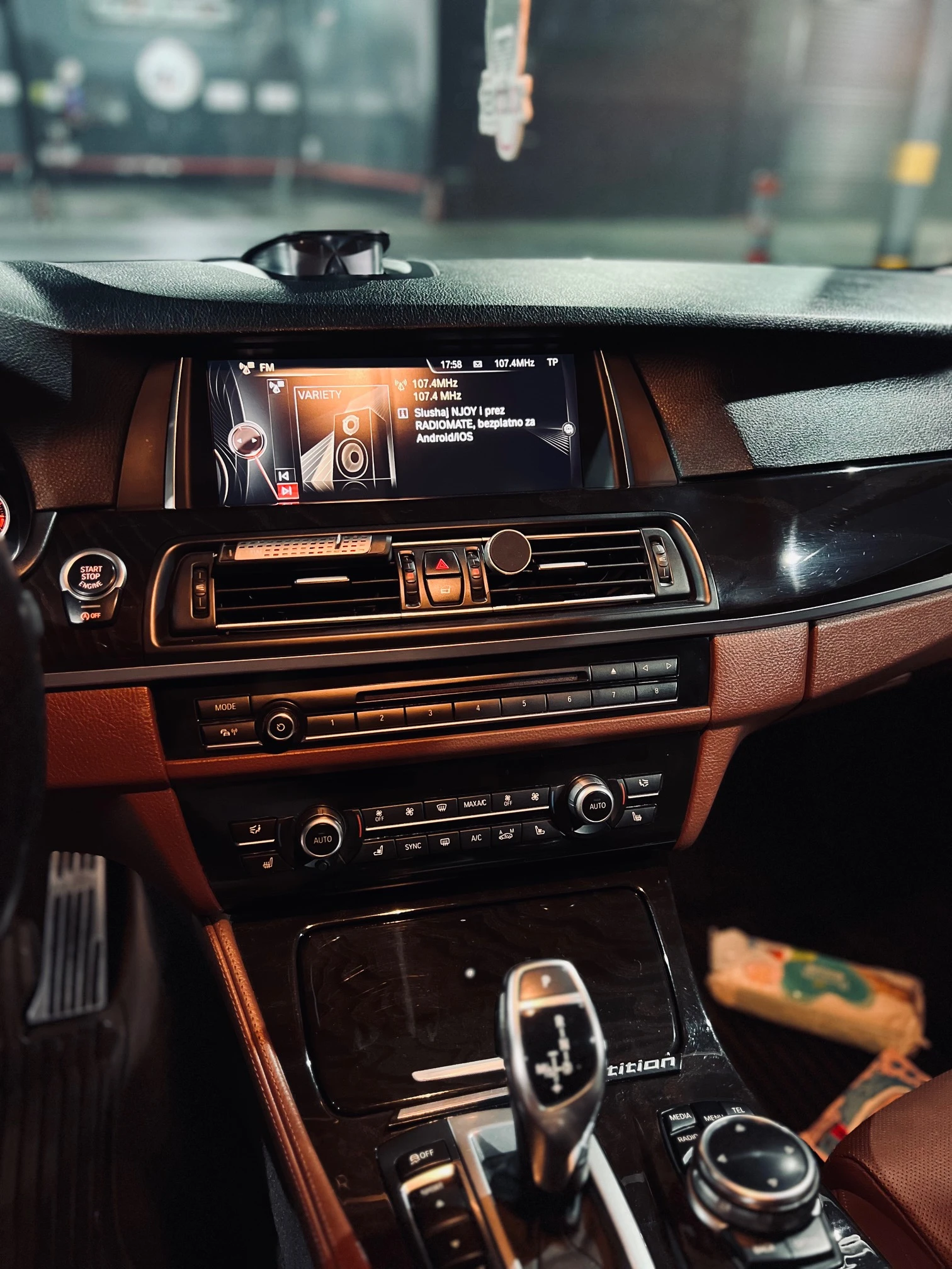 BMW 535 x-drive, снимка 10 - Автомобили и джипове - 53749424