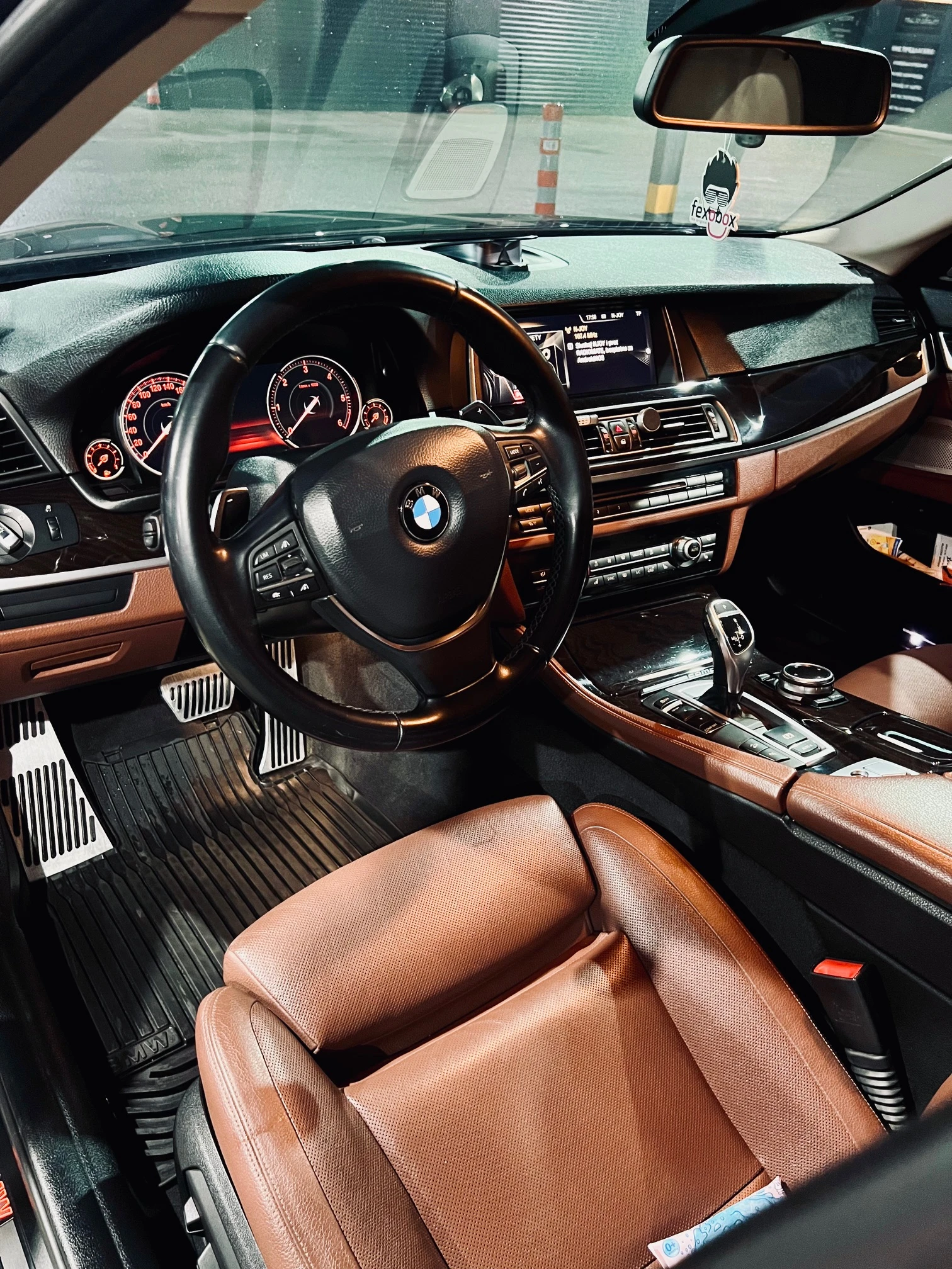 BMW 535 x-drive, снимка 7 - Автомобили и джипове - 53749424