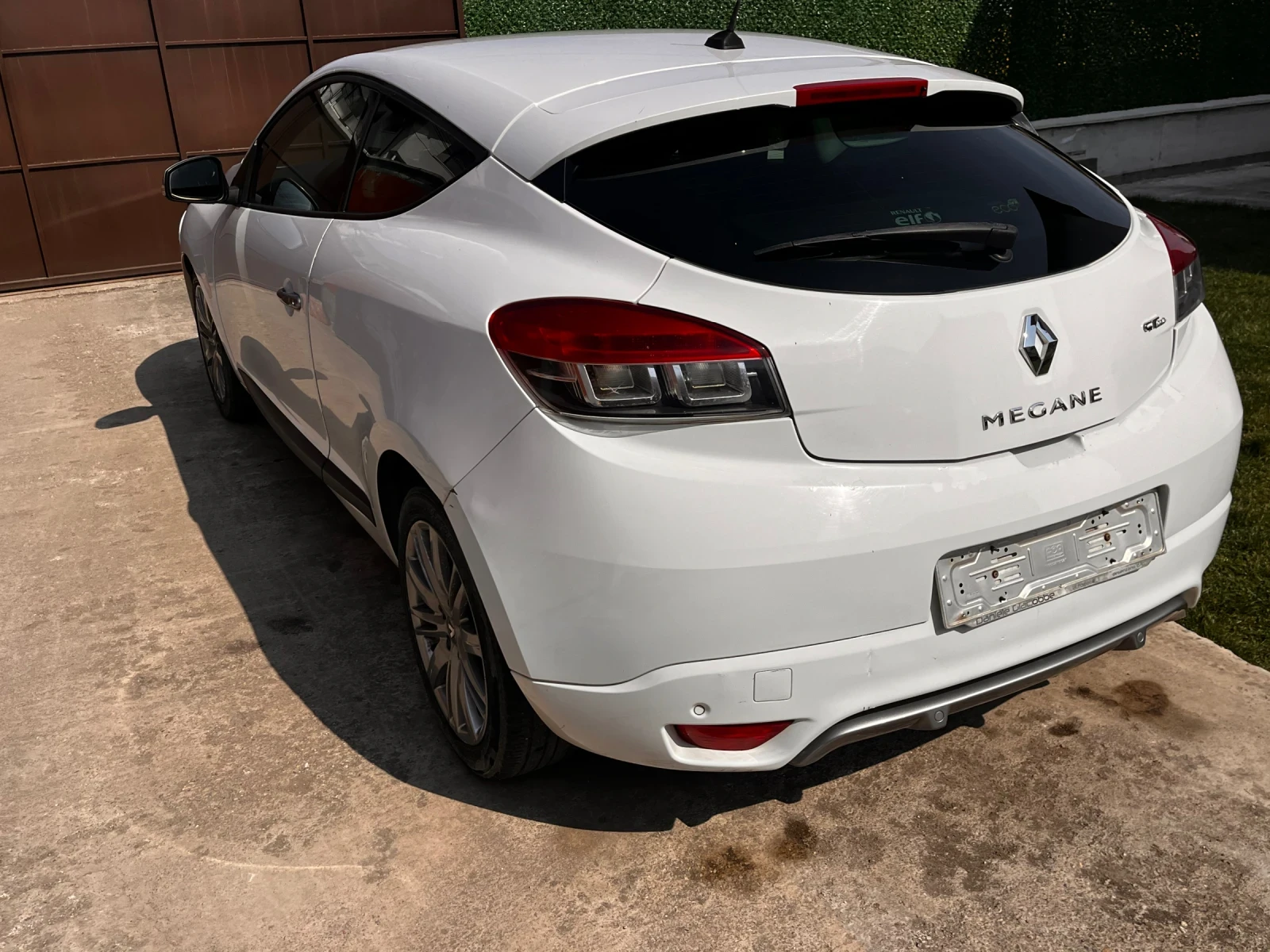 Renault Megane Купе 1, 5 dci 110к.с, снимка 3 - Автомобили и джипове - 53871639