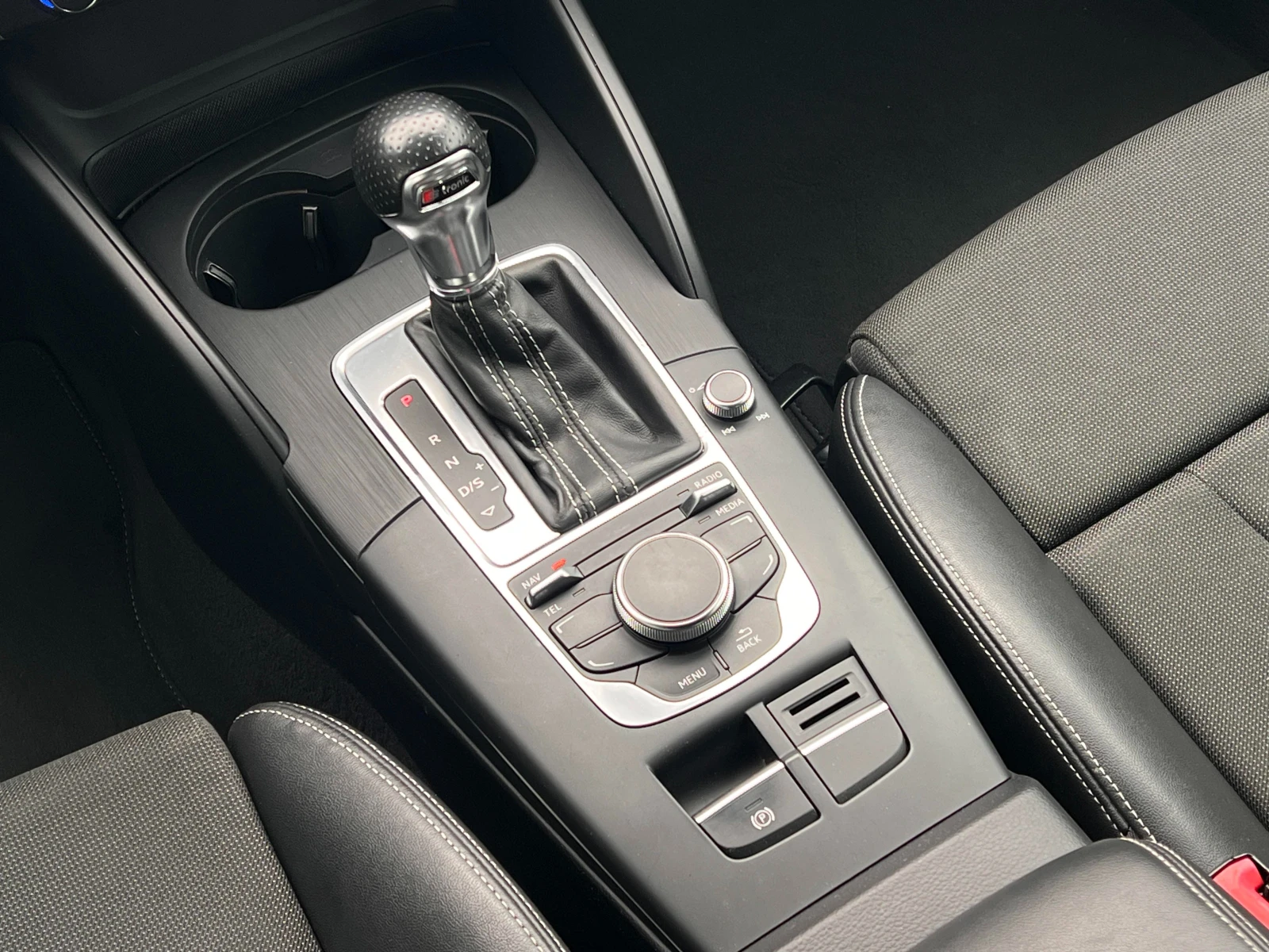 Audi A3 2.0TDi quattro S-Line ������� ���������� | Mobile.bg � ����������� 10